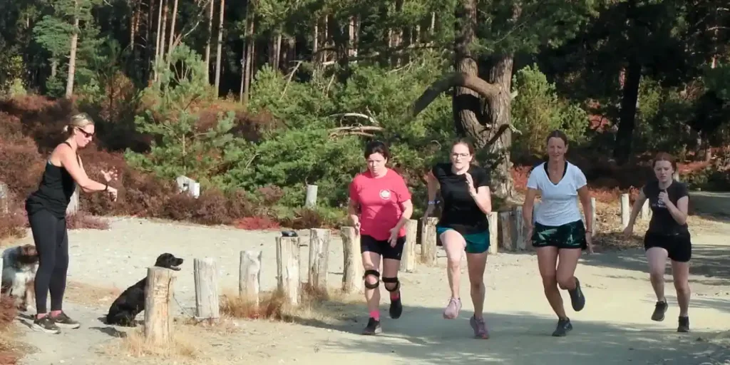 Guided outdoor running designed to help you run sustainably, confidently and in a way that works for your body. No shouting. No pressure. Just progress.